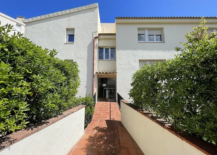 Puig Padro 14 1-1 Apartment L'Escala